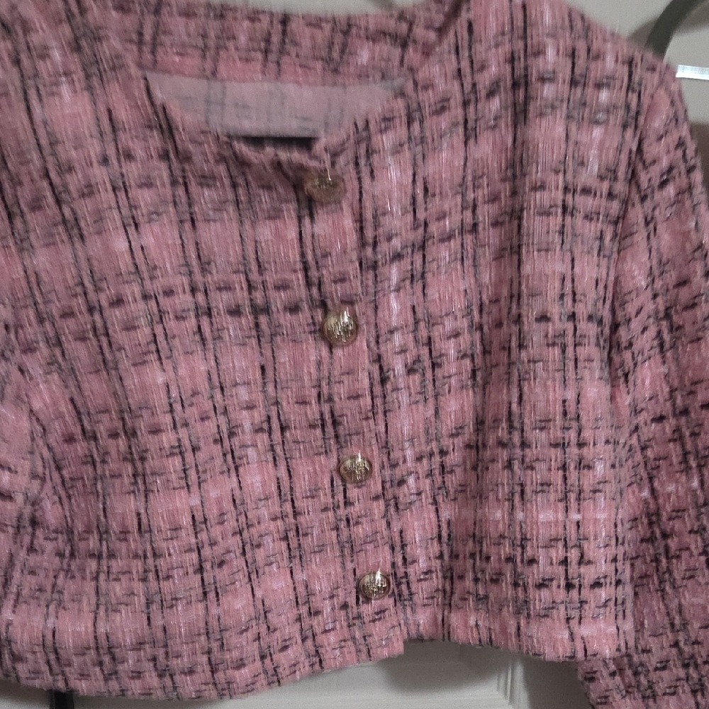 Pink Tweed Women's Jacket & Skirt Set - Picture 4 of 7